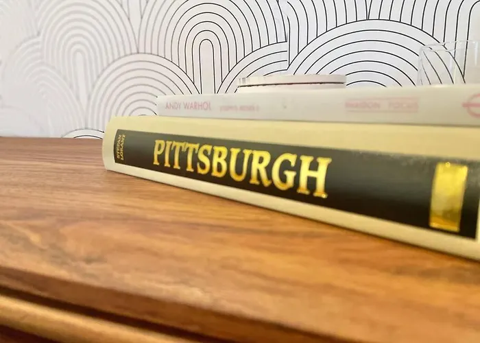The Clemente Mt. Washington By Luxe Pgh Holiday home *